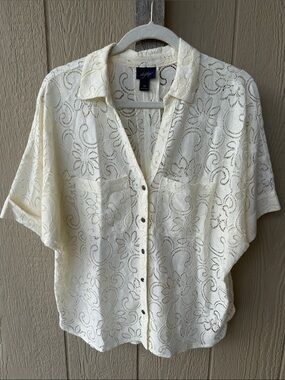 Daytrip Ivory Lace Button-Front Shirt